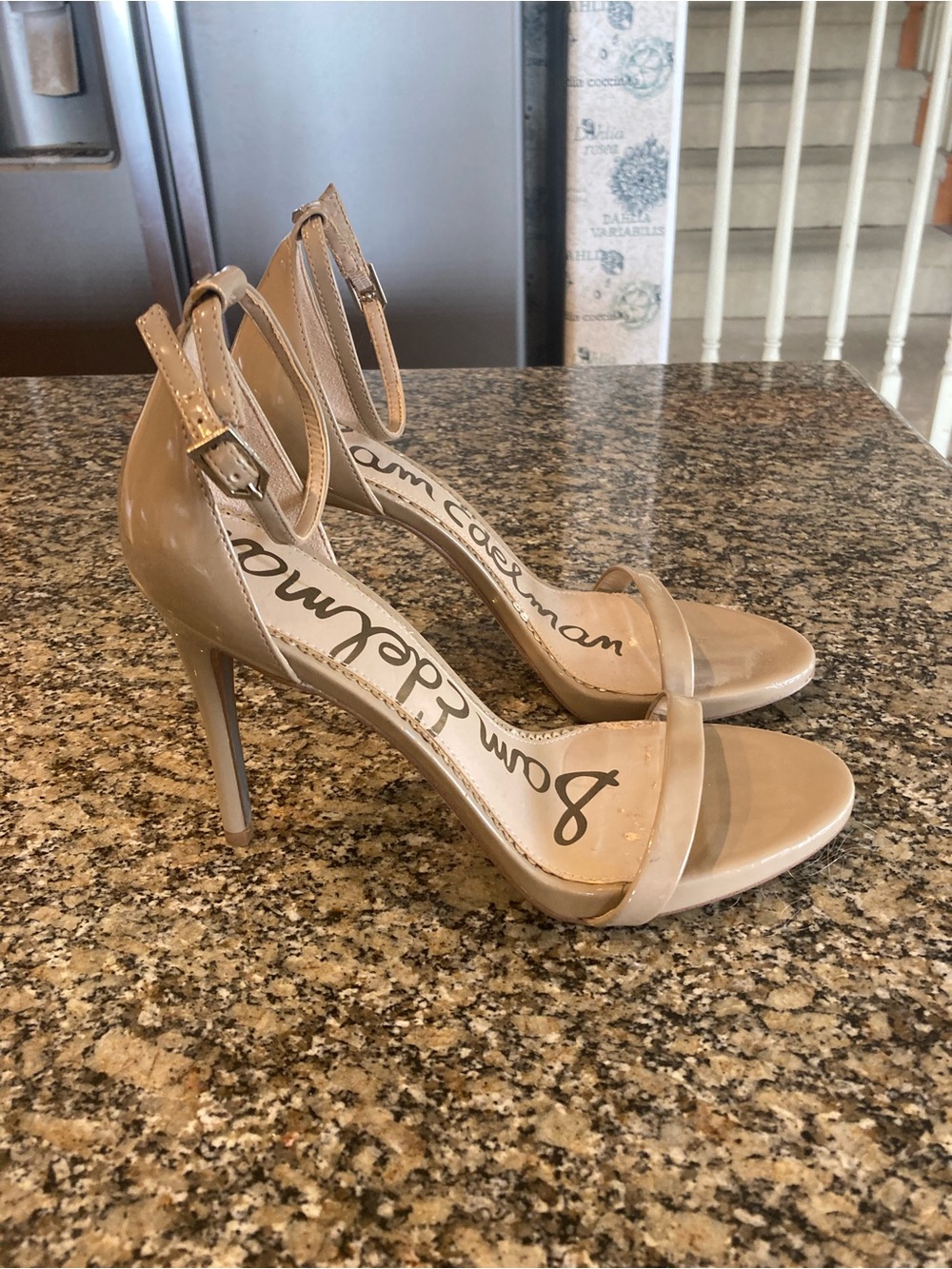 Sam Edelman Arielle Beige Patent Leather Ankle-Strap Heels Size 9.5 MSRP $150.